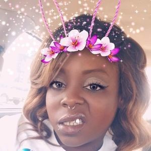 Meet your Posher, Daphne